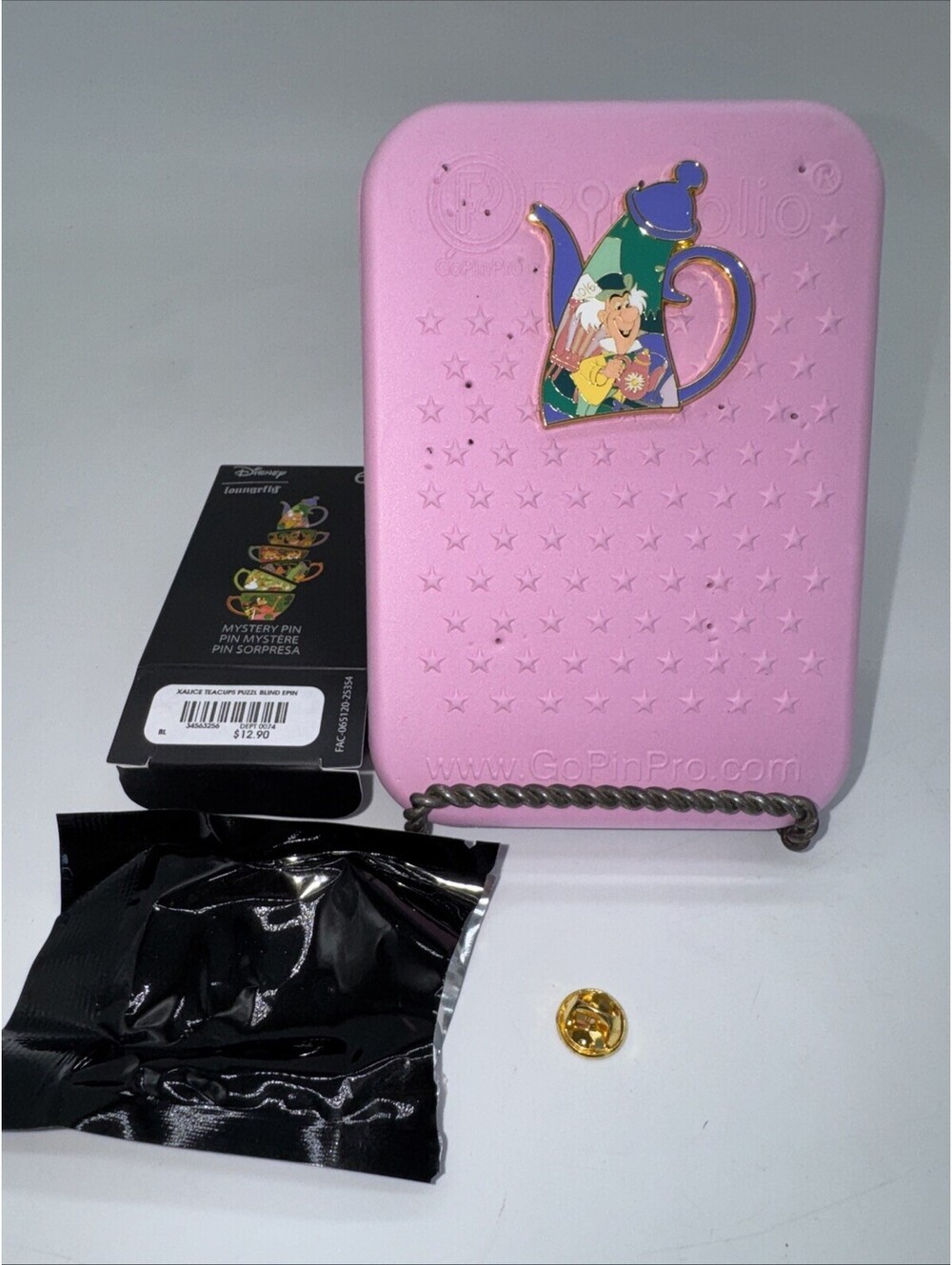 Mad Hatter - Alice In Wonderland Tea Cup Mystery Box Pin - Loungefly - NEW